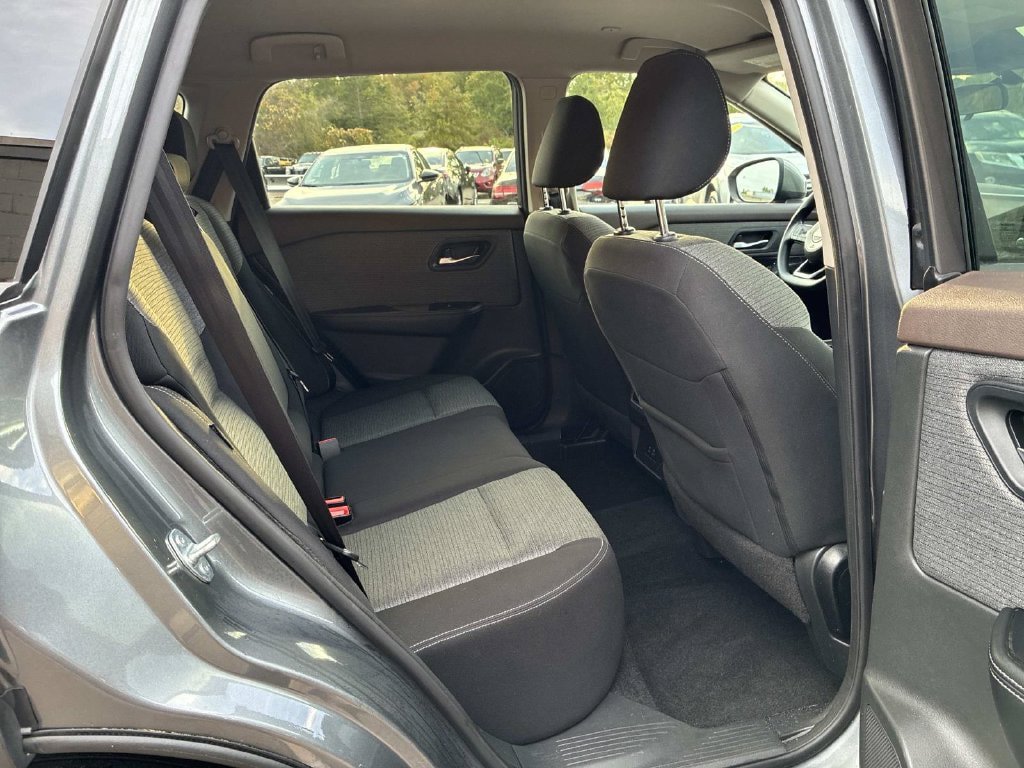 Certified 2023 Nissan Rogue SV AWD/4WD image 11