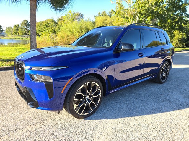 Used 2026 BMW X7 M60i AWD/4WD image 1