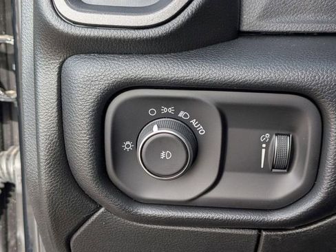 New 2026 RAM 3500 Tradesman AWD/4WD image 18