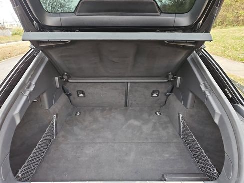 Used 2014 Porsche Panamera 4 image 25