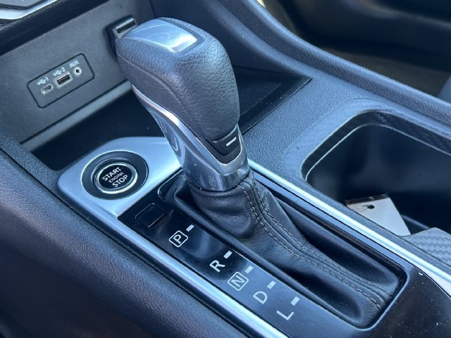 Used 2023 Nissan Sentra SV FWD image 17
