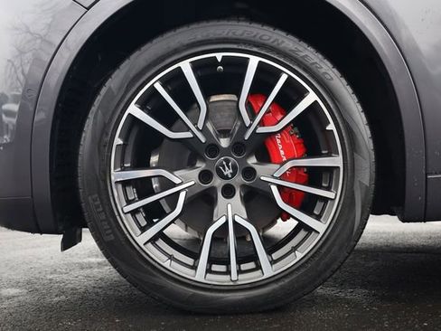 Used 2023 Maserati Grecale GT image 8