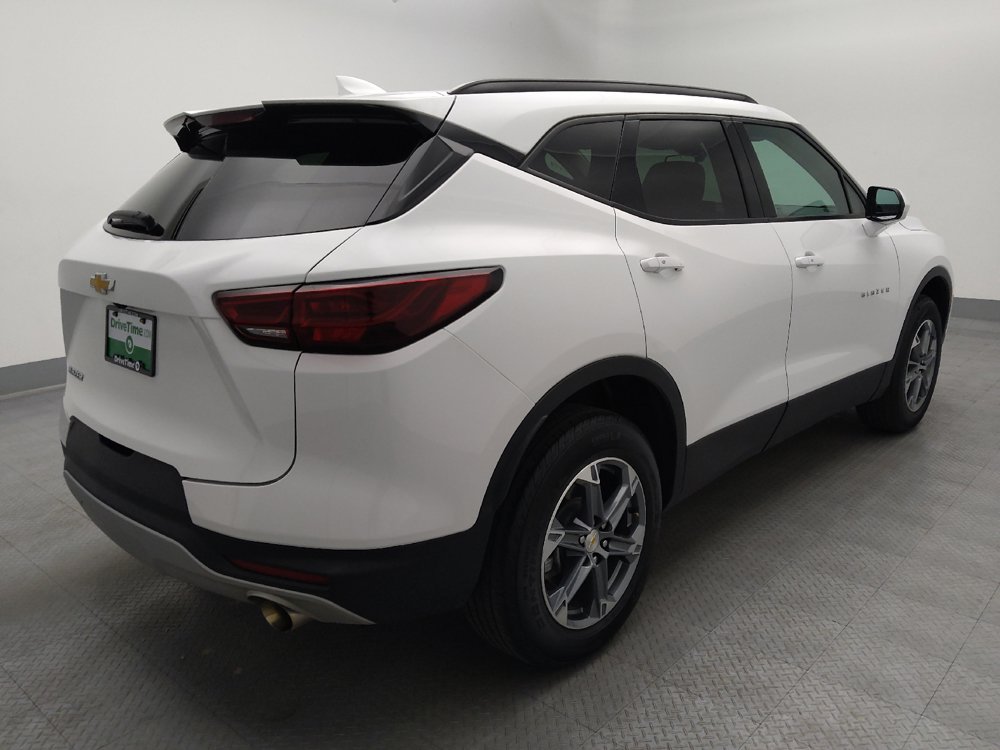 Used 2024 Chevrolet Blazer LT w/ Convenience Package FWD image 9