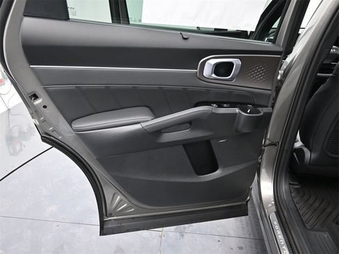 New 2026 Kia Sorento SX Prestige image 18