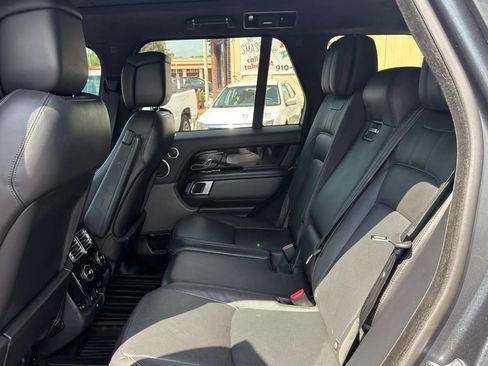 Used 2019 Land Rover Range Rover Supercharged AWD/4WD image 9