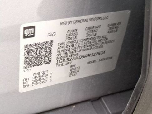 Used 2024 GMC Yukon SLE w/ Gmc Pro Safety Plus Package AWD/4WD image 28