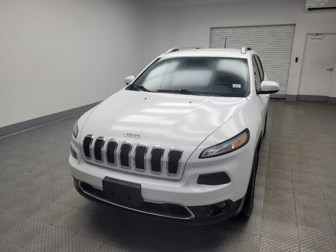 Used 2018 Jeep Cherokee Limited AWD/4WD image 15
