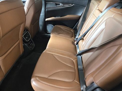 Used 2022 Lincoln Nautilus Reserve image 18