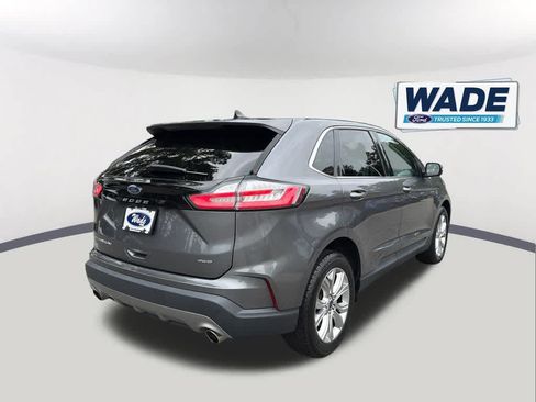 Used 2022 Ford Edge Titanium AWD/4WD image 5