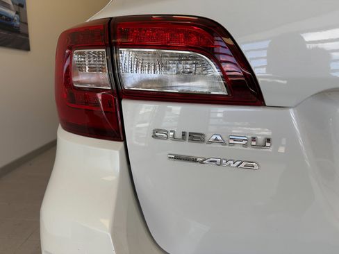 Used 2015 Subaru Outback 2.5i Limited image 8