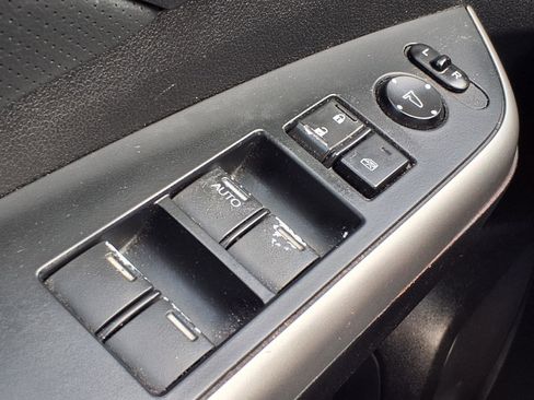 Used 2015 Honda CR-V EX-L image 11