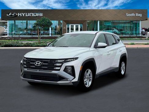 New 2026 Hyundai Tucson SE FWD image 1