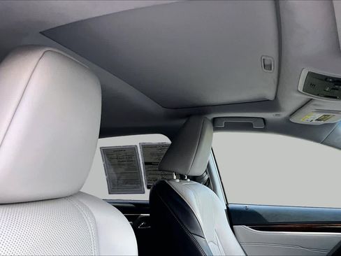 Used 2019 Lexus RX 350 FWD w/ Navigation Package image 14
