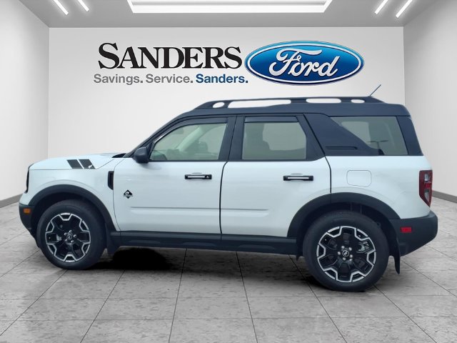 Used 2025 Ford Bronco Sport Outer Banks AWD/4WD image 5