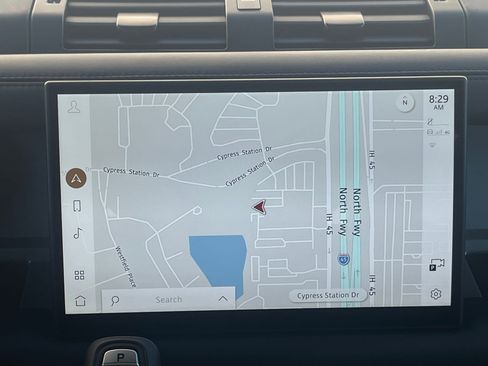 Used 2025 Land Rover Defender 110 V8 image 27