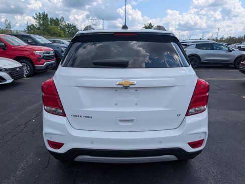 Used 2020 Chevrolet Trax LT w/ Driver Confidence Package AWD/4WD image 6