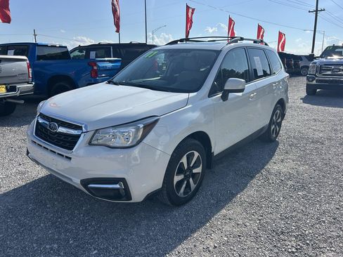 Used 2017 Subaru Forester 2.5i Premium AWD/4WD image 18