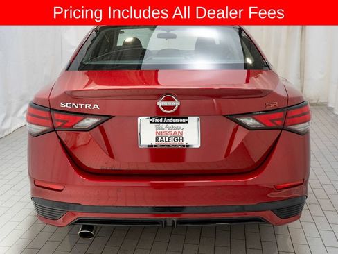 Certified 2025 Nissan Sentra SR FWD image 4