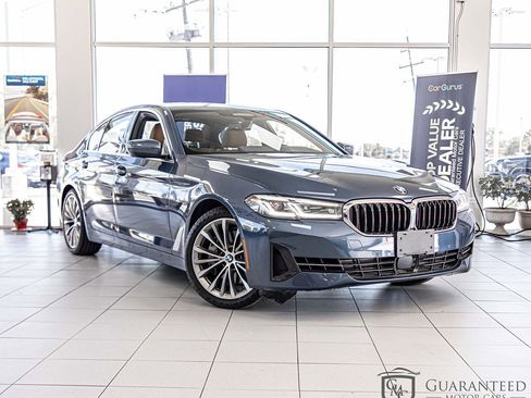 Used 2023 BMW 540i xDrive AWD/4WD image 3
