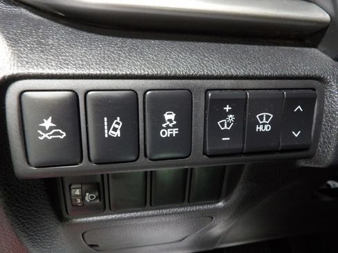 Used 2019 Mitsubishi Eclipse Cross SE AWD/4WD image 20