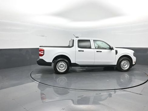 New 2026 Ford Maverick XL w/ Equipment Group 101A AWD/4WD image 7