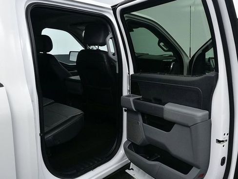 Used 2021 Ford F150 Lariat w/ Equipment Group 501A Mid image 9