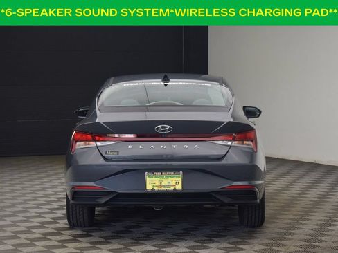 Used 2023 Hyundai Elantra SEL w/ Convenience Package FWD image 9