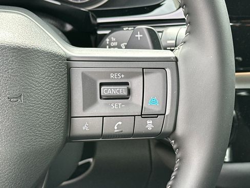 New 2026 Nissan Pathfinder SV image 25