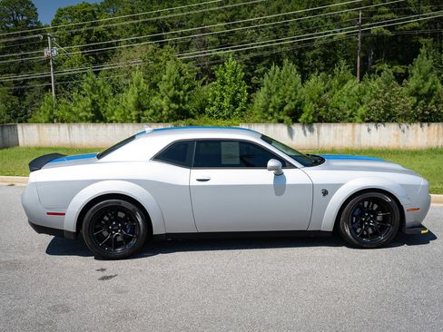 Used 2023 Dodge Challenger SRT Hellcat RWD image 27