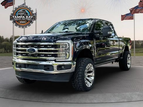 Used 2023 Ford F250 Lariat w/ Lariat Ultimate Package AWD/4WD image 5