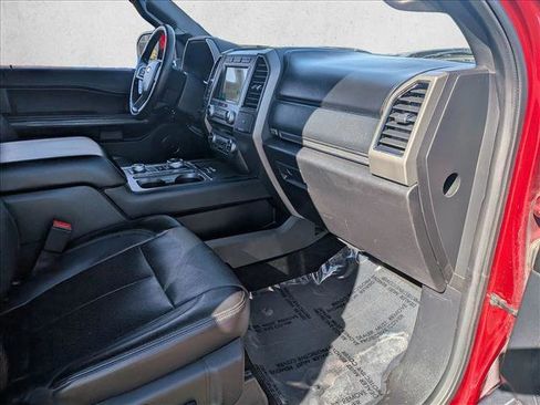 Used 2018 Ford Expedition Max XLT w/ Equipment Group 202A image 22