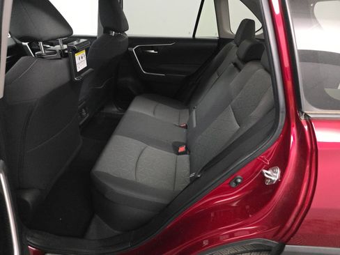 Used 2023 Toyota RAV4 XLE w/ Convenience Package image 12