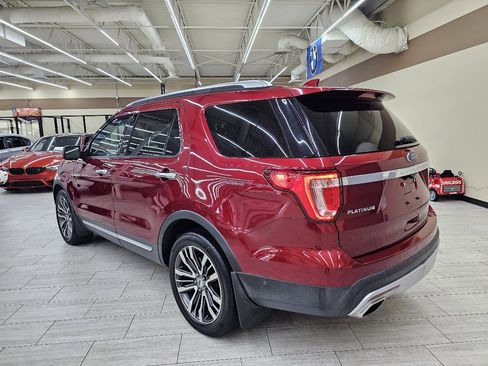 Used 2016 Ford Explorer Platinum image 9