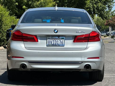 Used 2018 BMW 530e RWD image 4
