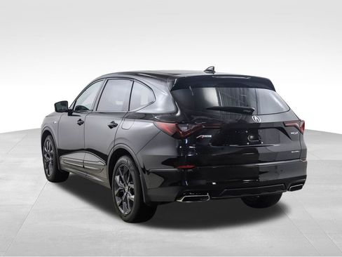 Used 2023 Acura MDX A-Spec image 3