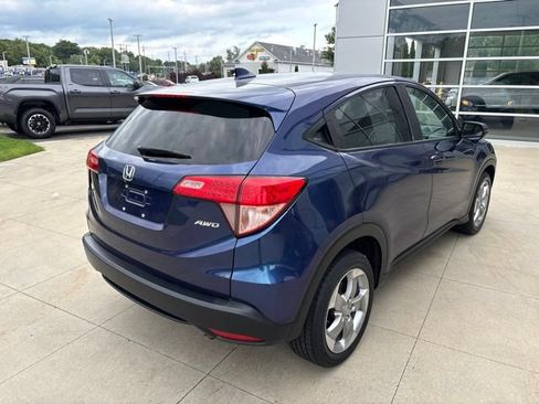 Used 2017 Honda HR-V EX image 7