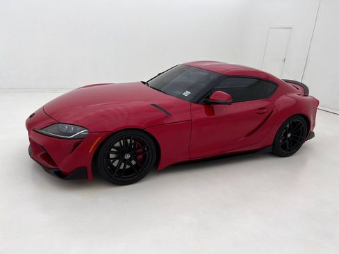Used 2020 Toyota Supra Launch Edition w/ Driver Assist Package RWD image 10