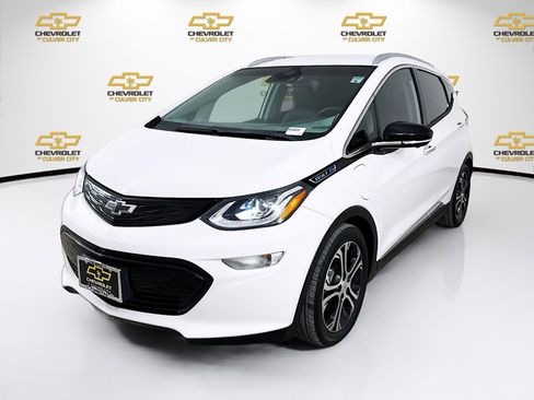 Used 2021 Chevrolet Bolt Premier w/ Infotainment Package image 3