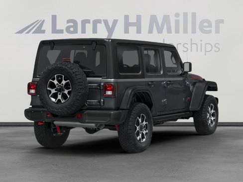 Used 2018 Jeep Wrangler Unlimited Rubicon AWD/4WD image 2