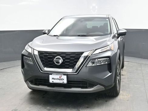 Used 2021 Nissan Rogue SV AWD/4WD image 2