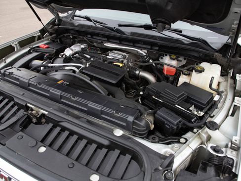 Used 2022 GMC Sierra 2500 SLE w/ SLE Value Package; image 31