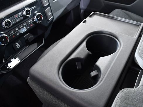 New 2026 Ford F150 XLT w/ Equipment Group 302A MID image 32