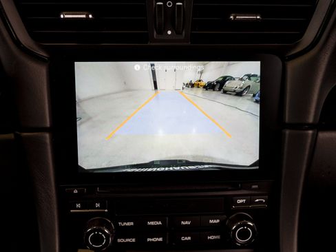 Used 2018 Porsche 911 GT3 RWD image 95