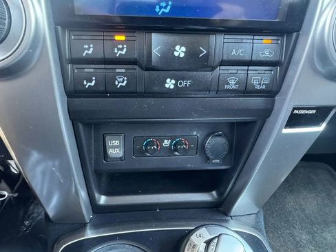 Used 2017 Toyota 4Runner Limited AWD/4WD image 52