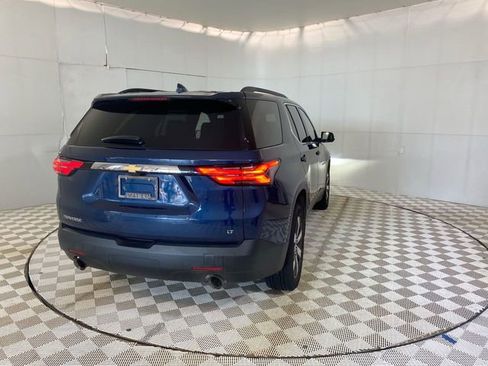 Used 2023 Chevrolet Traverse LT w/ LT Premium Package FWD image 17