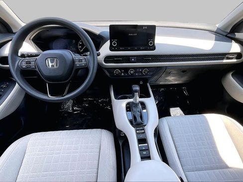 Used 2023 Honda HR-V LX image 15
