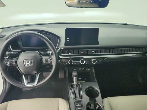 Used 2023 Honda Civic Touring image 23