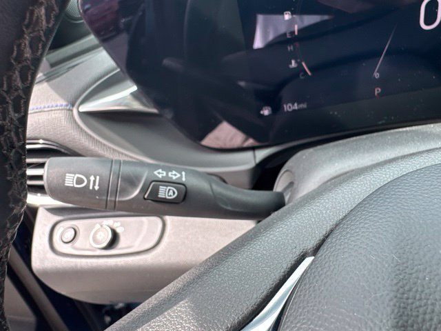 Used 2024 Buick Envista Sport Touring w/ Convenience I Package FWD image 29