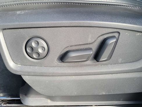 Certified 2023 Audi Q5 2.0T Premium Plus w/ Premium Plus Package image 16