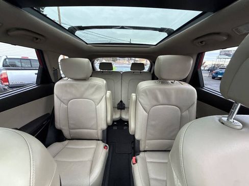 Used 2017 Hyundai Santa Fe Limited image 21